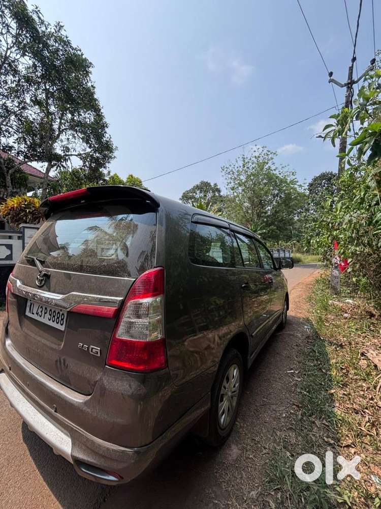 Toyota Innova 2013 Diesel Well Maintained