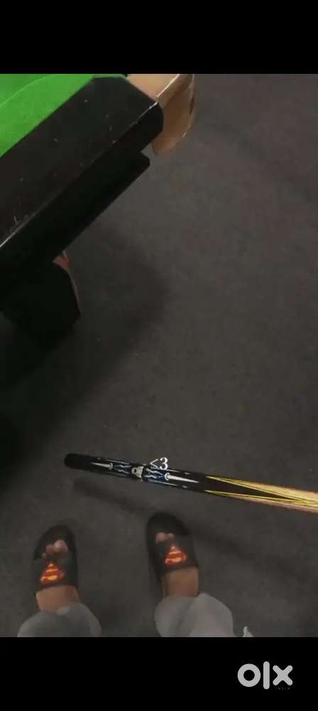 Snooker cue
