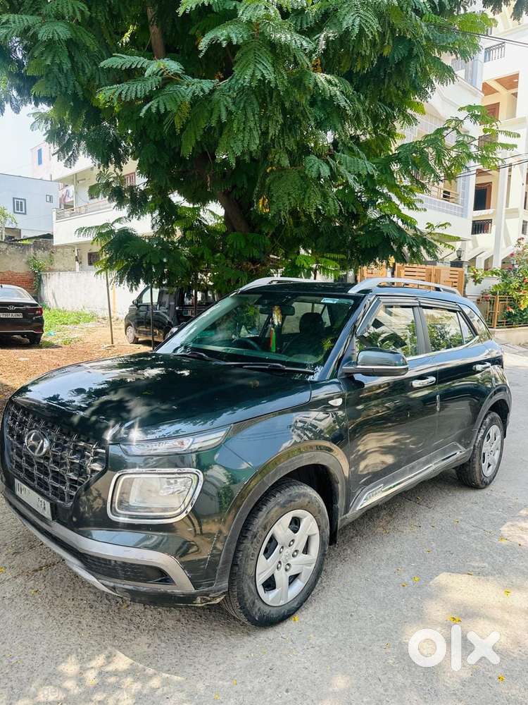 Hyundai Venue, 2020, Petrol