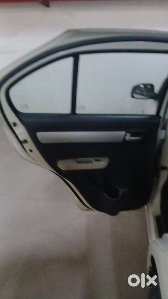 Maruti Suzuki Dzire 2012 Petrol