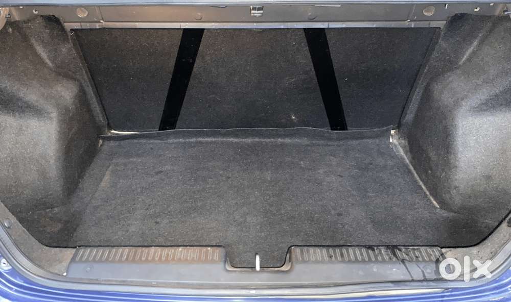 Maruti Suzuki Swift Dzire Zdi + Amt, 2017, Diesel