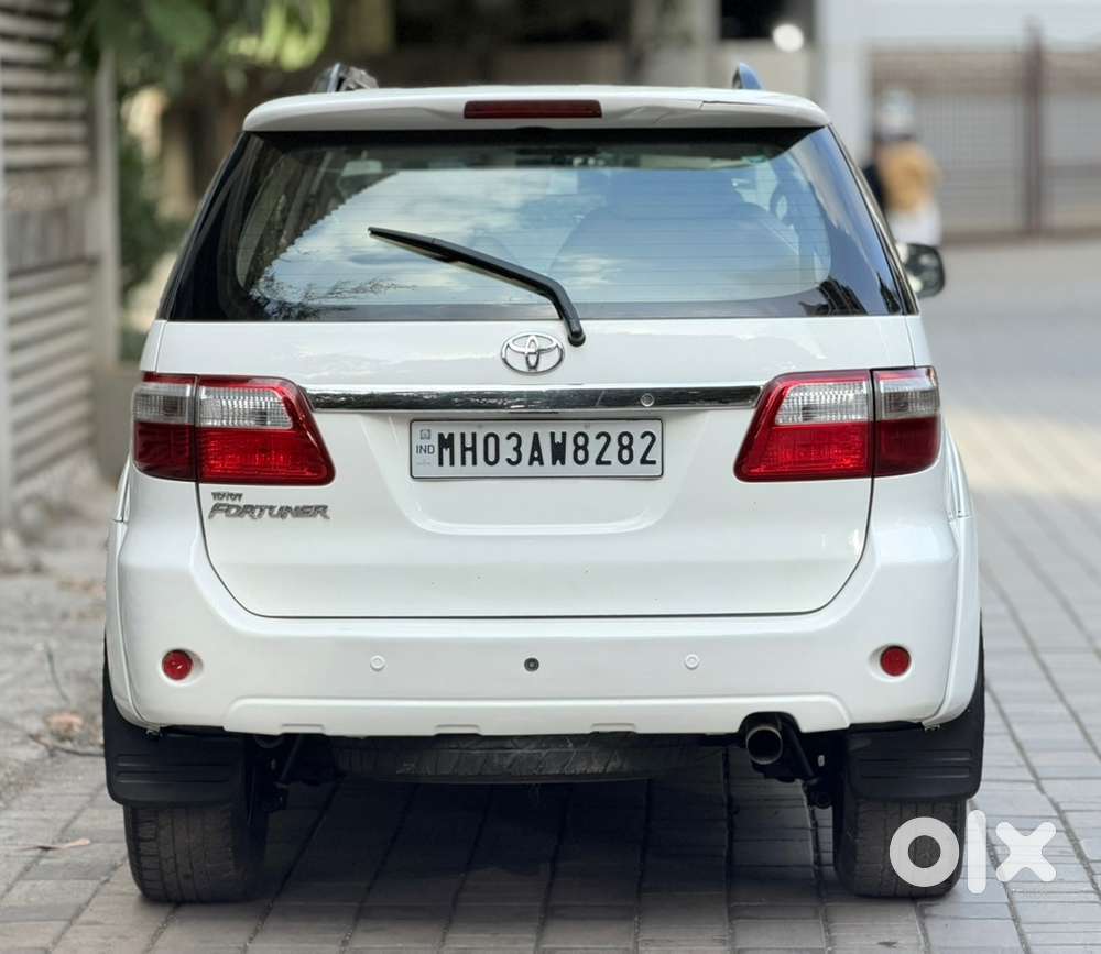 Toyota Fortuner Diesel Manual 2010 Model