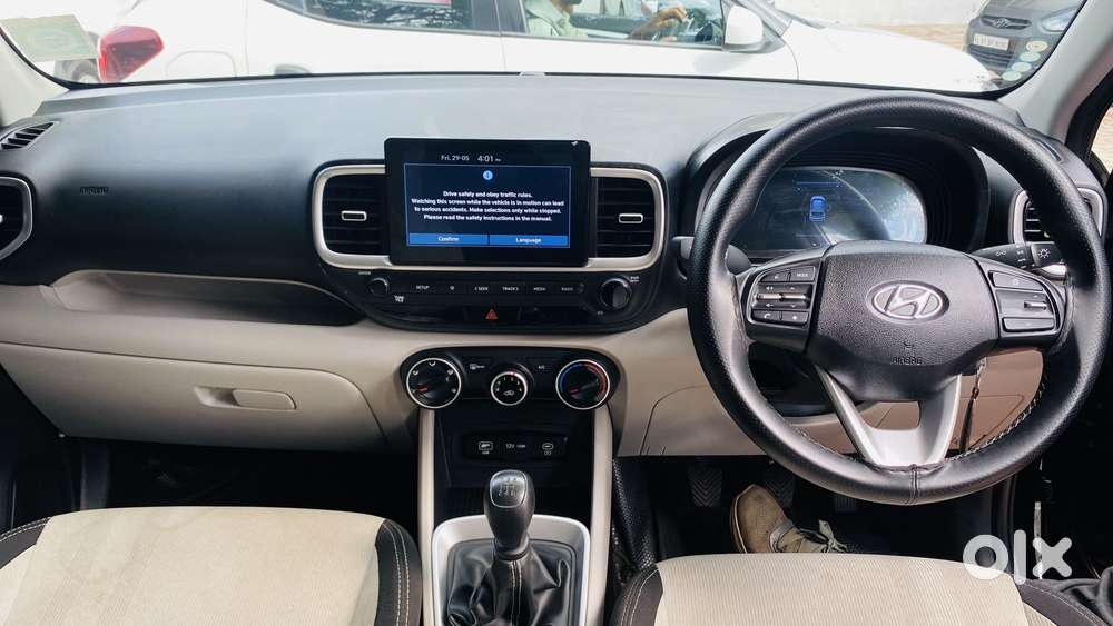 Hyundai Venue S Mt 1.2 Kappa, 2023, Petrol