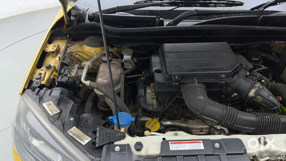 Maruti Suzuki Vitara Brezza Zdi+ Dual Tone Mt, 2017, Diesel