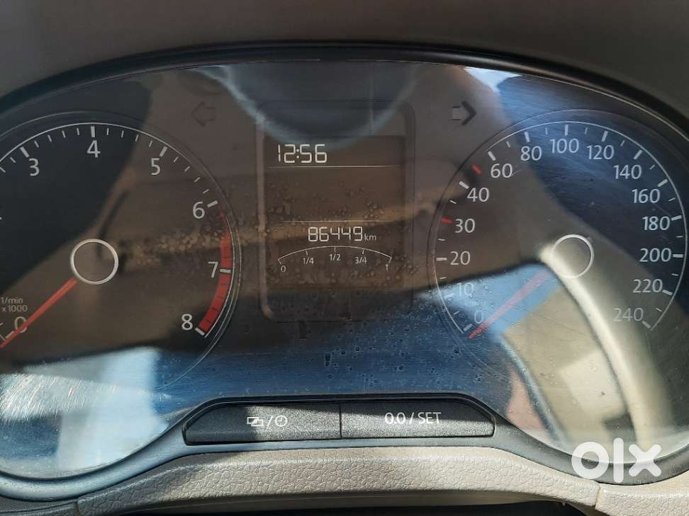 Volkswagen Vento 1.2 Tsi Highline Plus At, 2018, Petrol