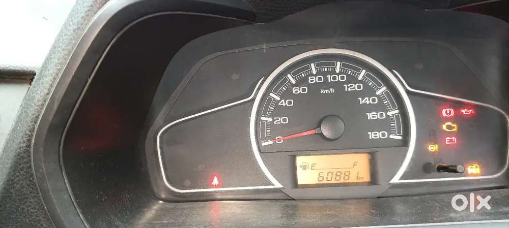 Maruti Suzuki 800 2021