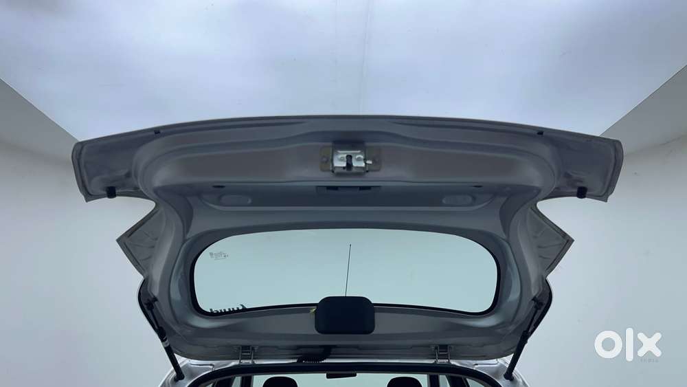 Renault Kwid 1.0 Rxt Amt, 2019, Petrol