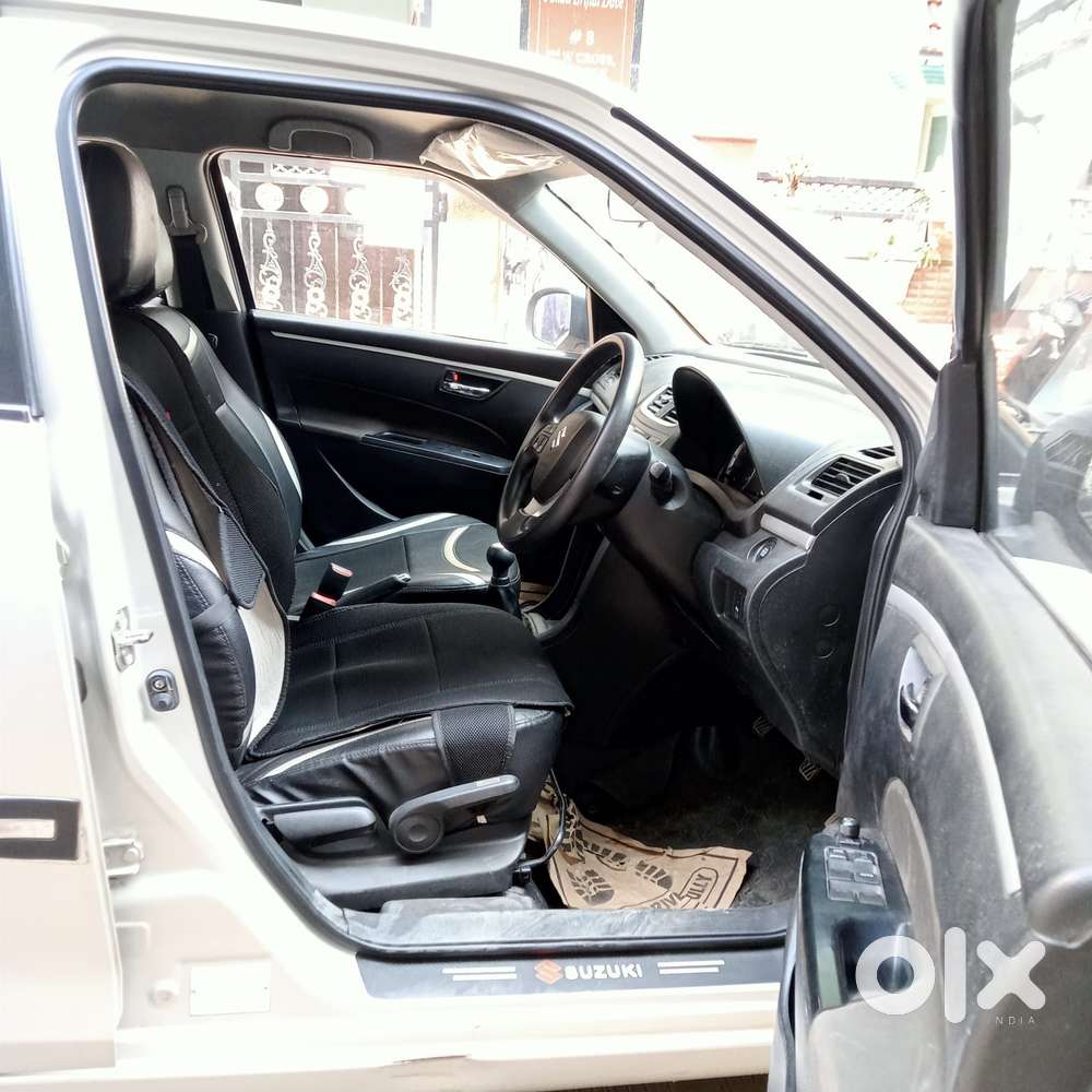 Maruti Suzuki Swift 1.3 ZXI, 2017, Petrol