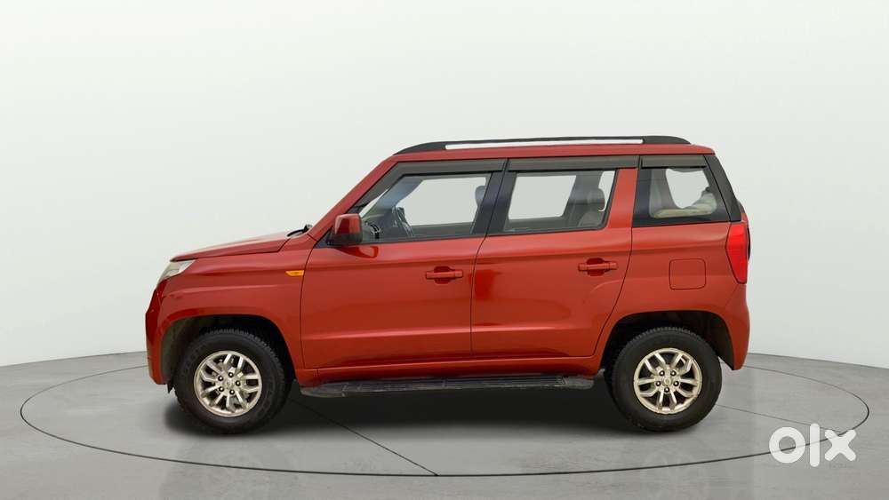 Mahindra Tuv 300