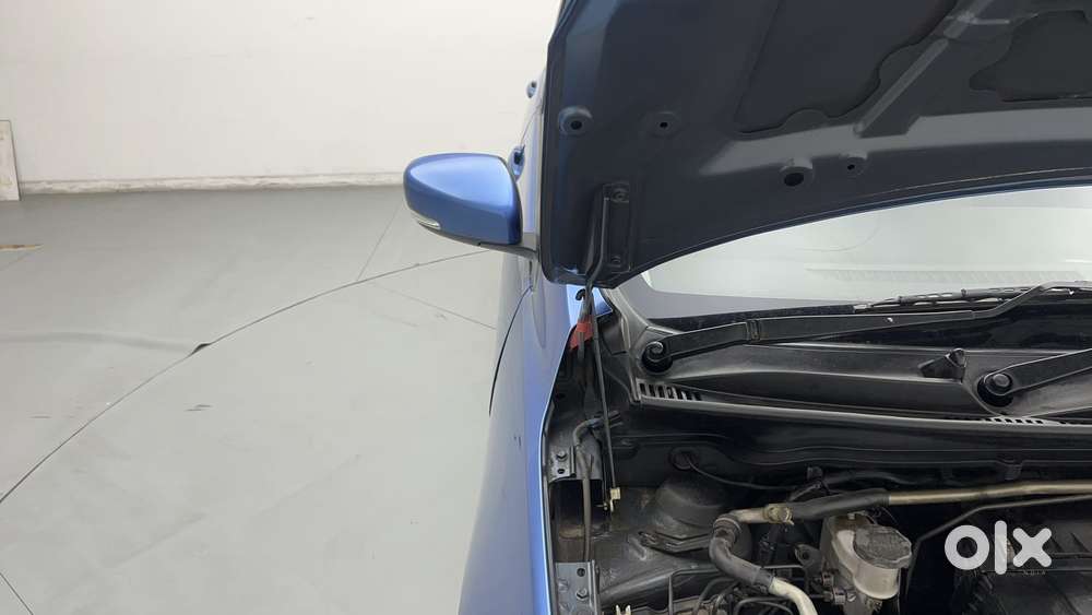 Maruti Suzuki Celerio Zxi Optional Amt, 2016, Petrol