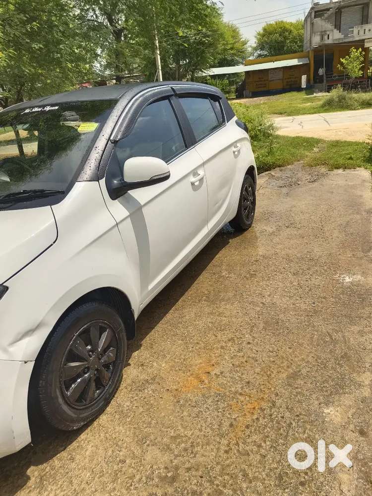 2013 Hyundai I20 Sportz Manual