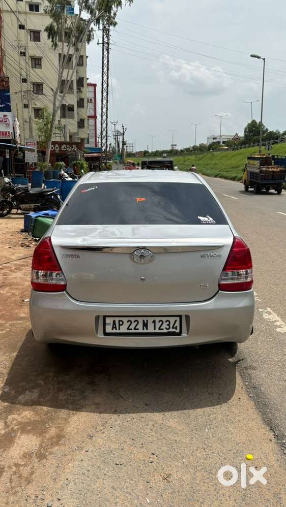 Toyota Etios 2011 Manual