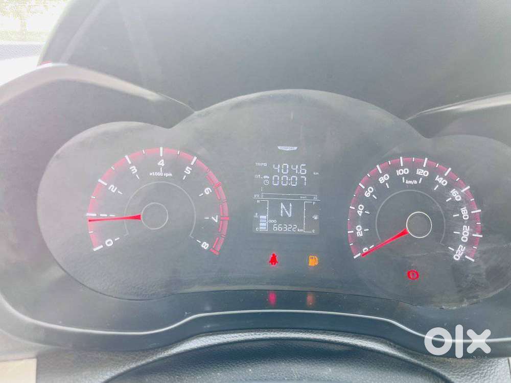 Mahindra Xuv300 W6, 2023, Petrol