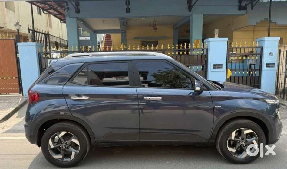 Hyundai Venue S Turbo, 2019, Petrol