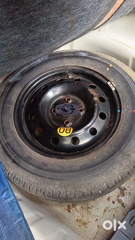 Maruti Suzuki Dzire 2017 Petrol 42000 Km Driven