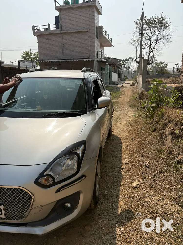 Maruti Suzuki Swift Vxi 2018 Car Almost New For Sale Silky Silver