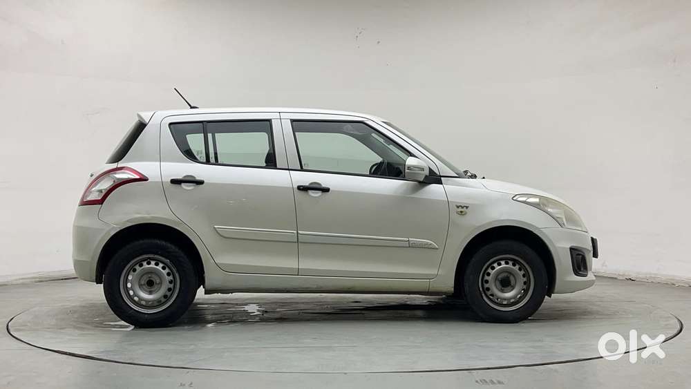 Maruti Suzuki Swift 1.2 Lxi (o), 2015, Petrol
