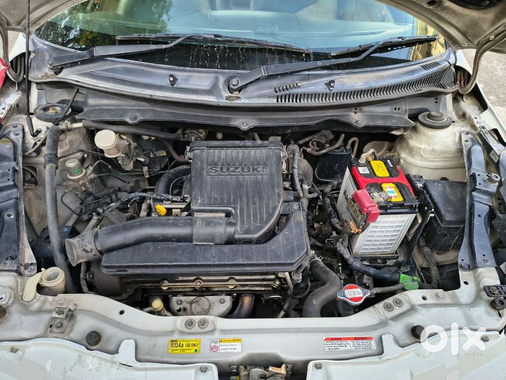 Maruti Suzuki Swift Dzire 1.2 Vxi Bsiv, 2014, Petrol