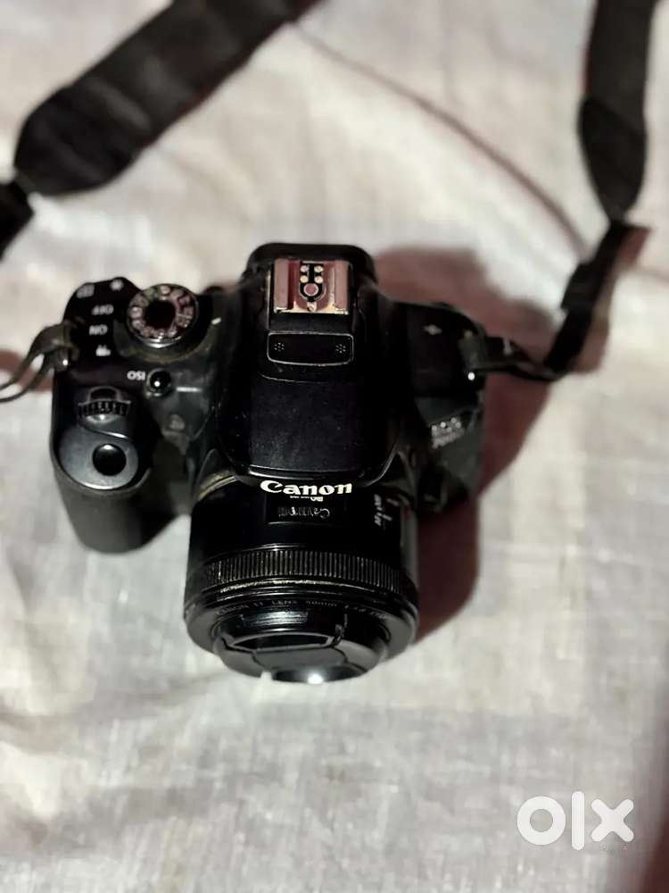 Canon EOS 700D - Cameras & Lenses - 1824108413