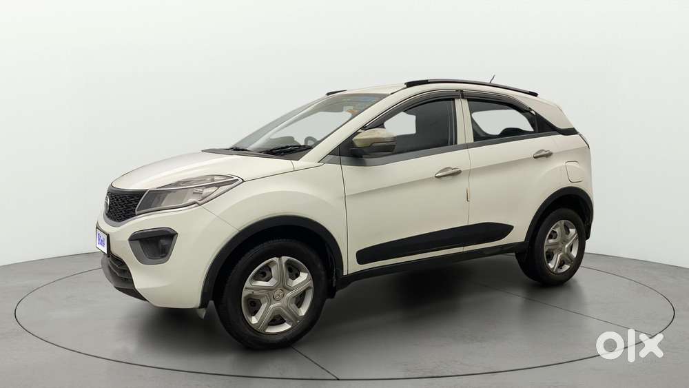 Tata Nexon 1.2 Revotron Xma, 2019, Petrol