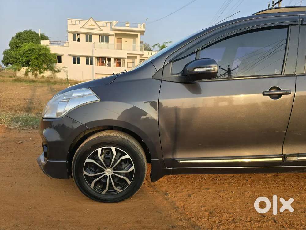 Maruti Suzuki Ertiga Vxi+