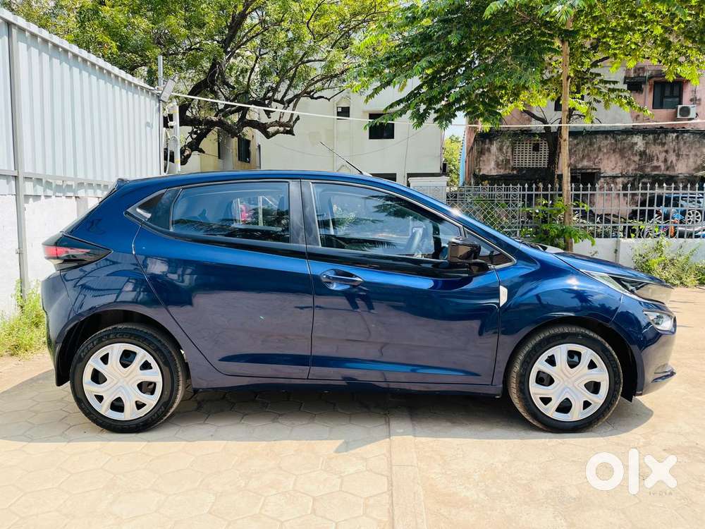 Tata Altroz 1.2 Xta Petrol Dct, 2023, Petrol