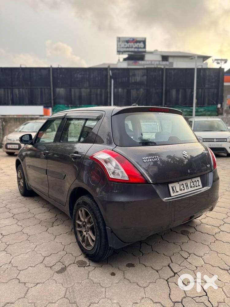 Maruti Suzuki Swift 1.2 Vxi (o), 2015, Petrol