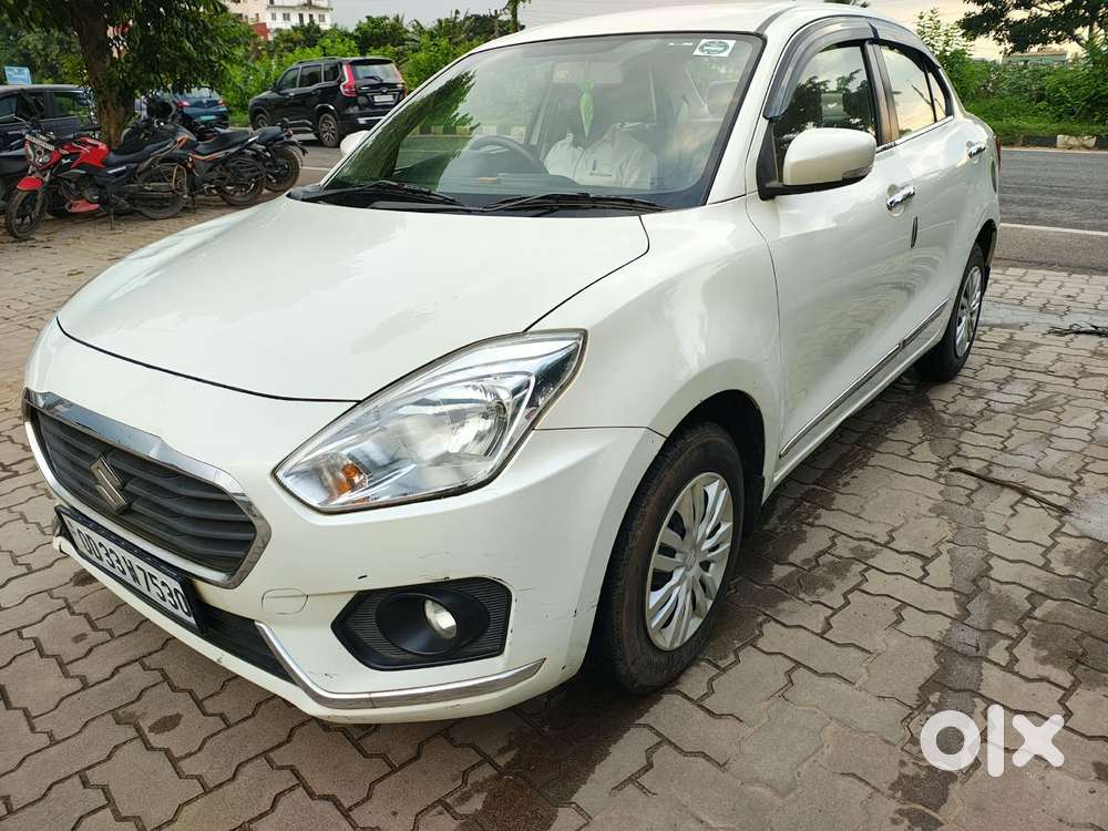 Maruti Suzuki Dzire 1.2 Vxi, 2019, Petrol
