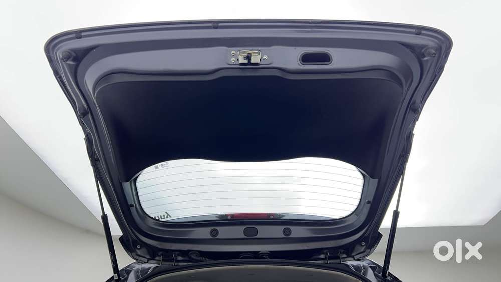 Maruti Suzuki Grand Vitara 1.5 Zeta Plus Intelligent Hybrid Ecvt, 20..