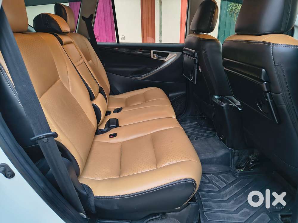 Toyota Innova Crysta 2.4 V 8 Str, 2021, Diesel