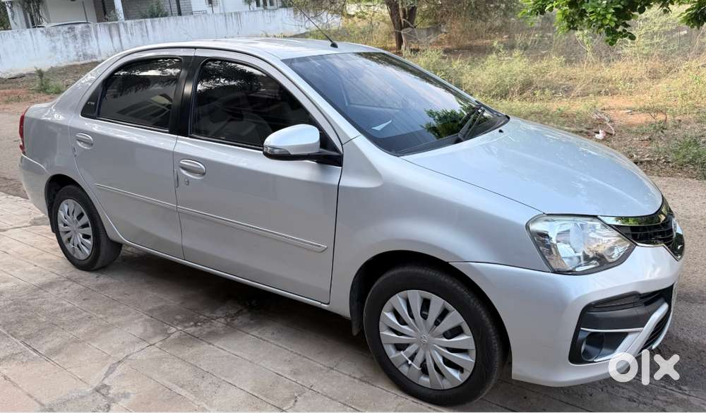 Selling My 2018 Toyota Etios Diesel