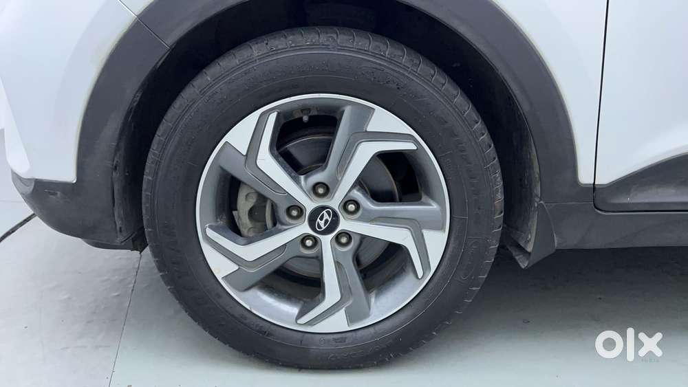 Hyundai Creta 1.6 Sx Plus Petrol At, 2019, Petrol
