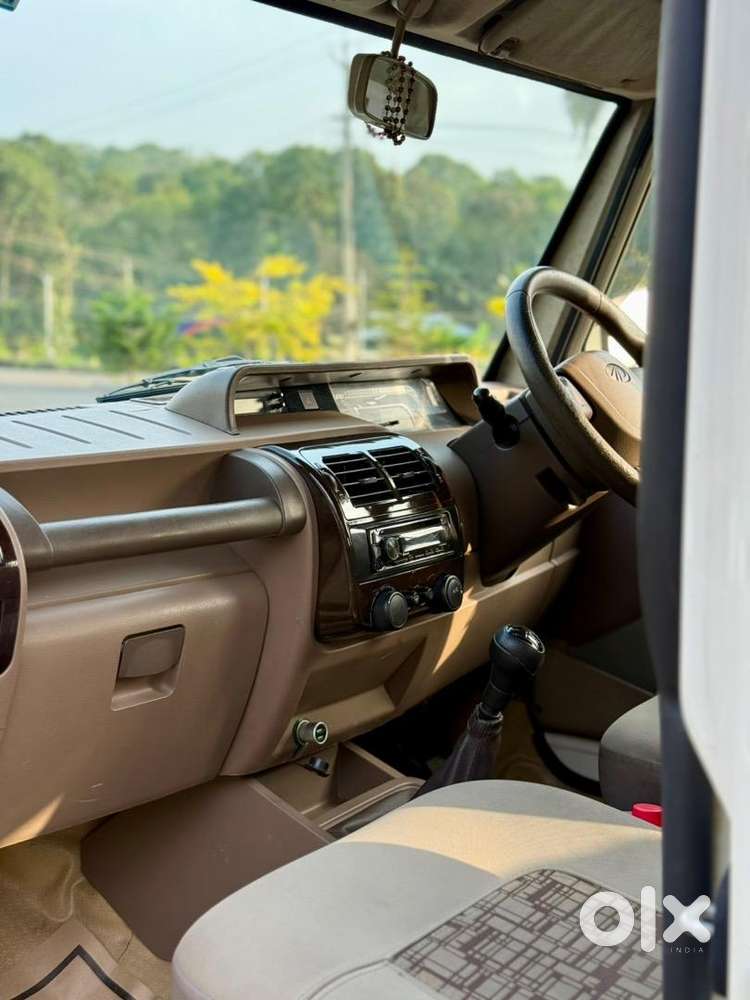 2018 Bolero Zlx Top Variant