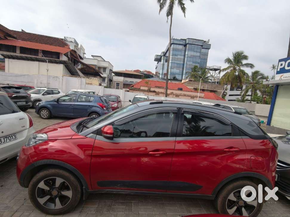 Tata Nexon 1.2 Revotron Xz Plus (s), 2019, Petrol