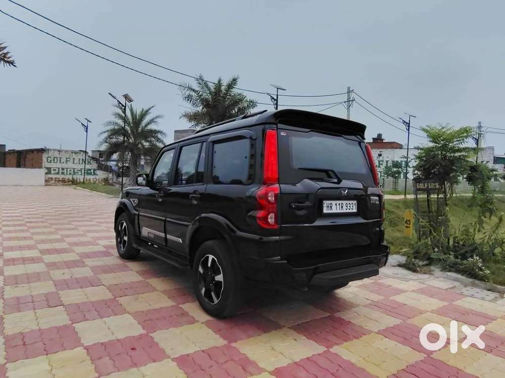 Mahindra Scorpio S11 Mt 7s, 2025, Diesel