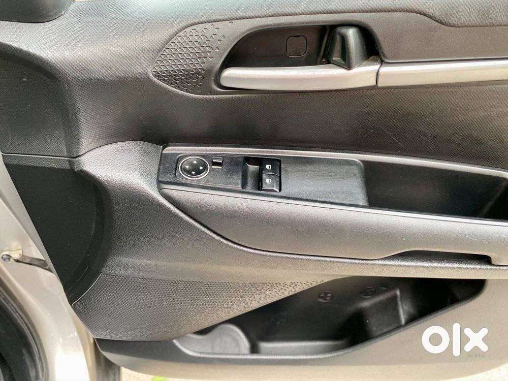 Kia Sonet, 2025