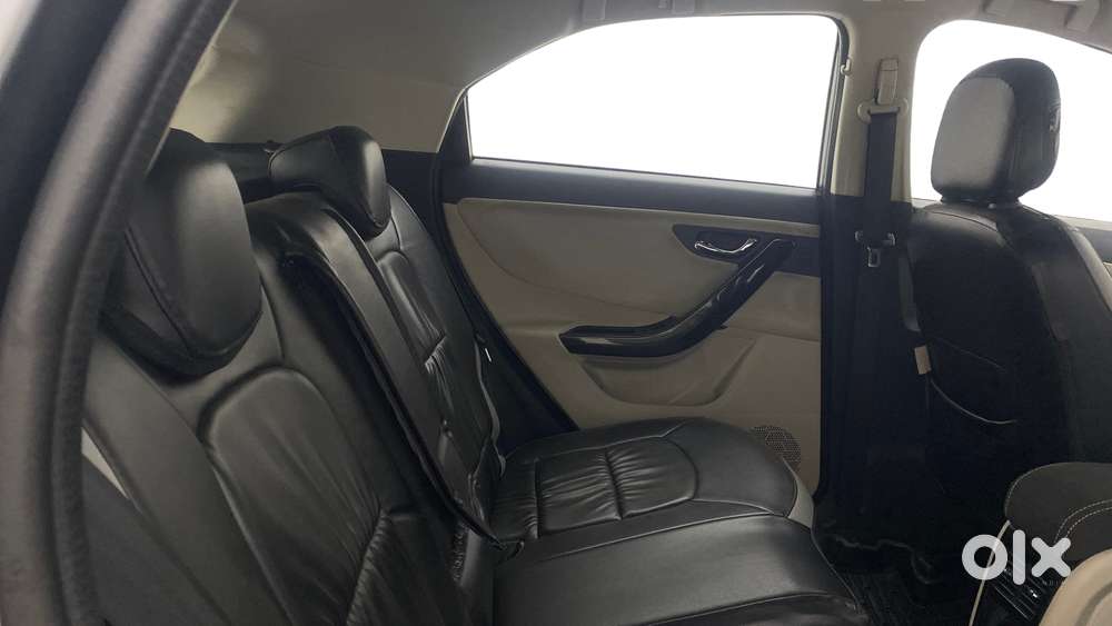 Tata Nexon 1.2 Revotron Xza Plus Premium, 2021, Petrol