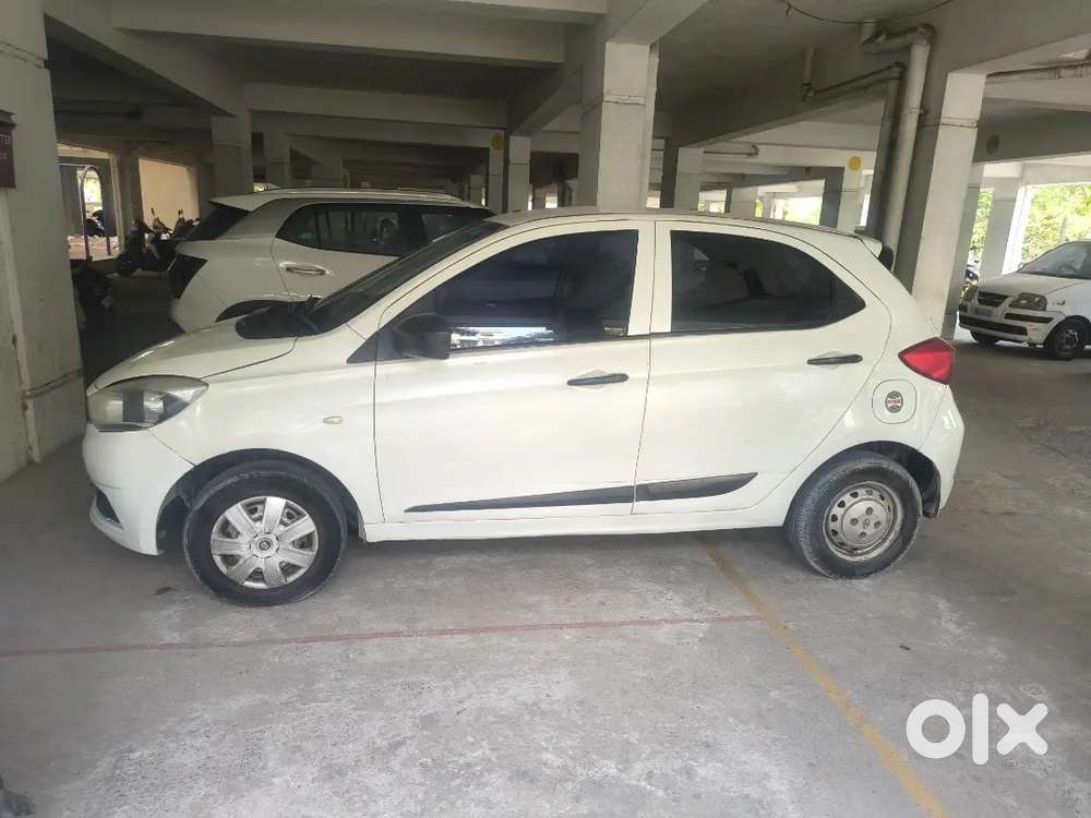 Tata Tiago Petrol 2018 Manual Variant