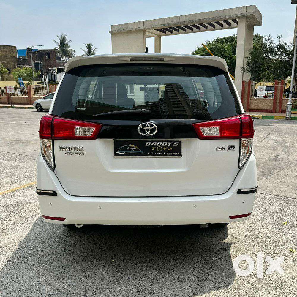 Toyota Innova Crysta 2.4 G Plus Mt 7 Str, 2023, Diesel