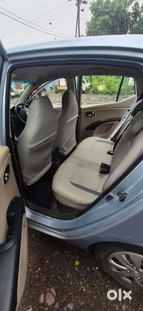 Hyundai I10 Sportz 2011