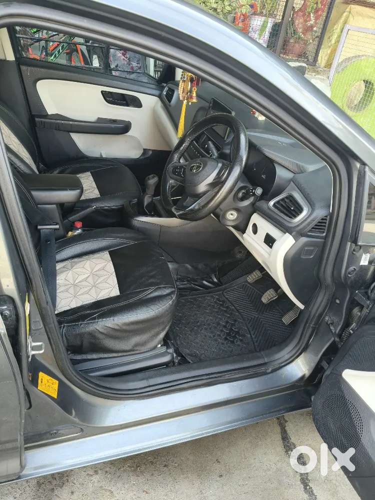 Tata Altroz Xm Plus 2024