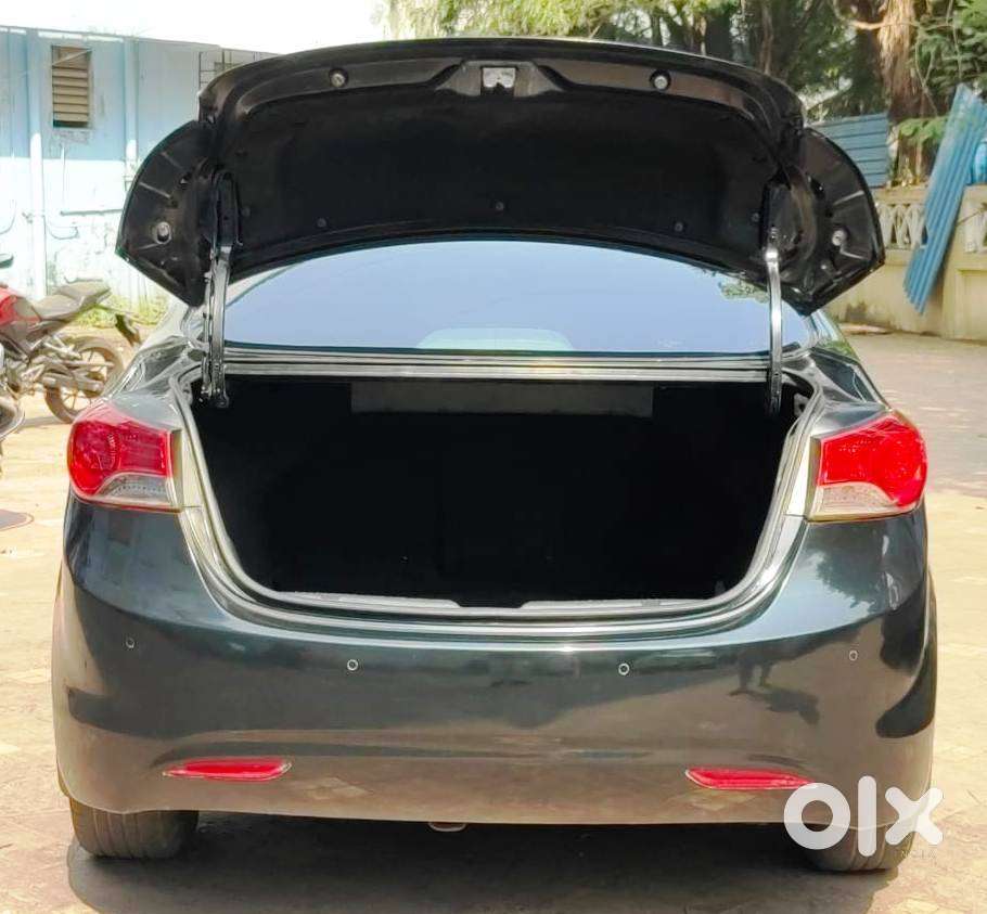 Hyundai Elantra Sx At, 2013, Petrol