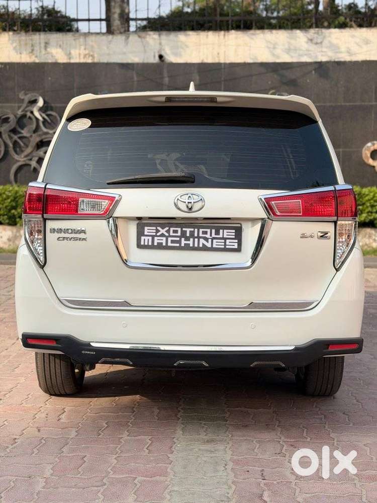 Toyota Innova Crysta 2.4 Zx Mt, 2019, Diesel