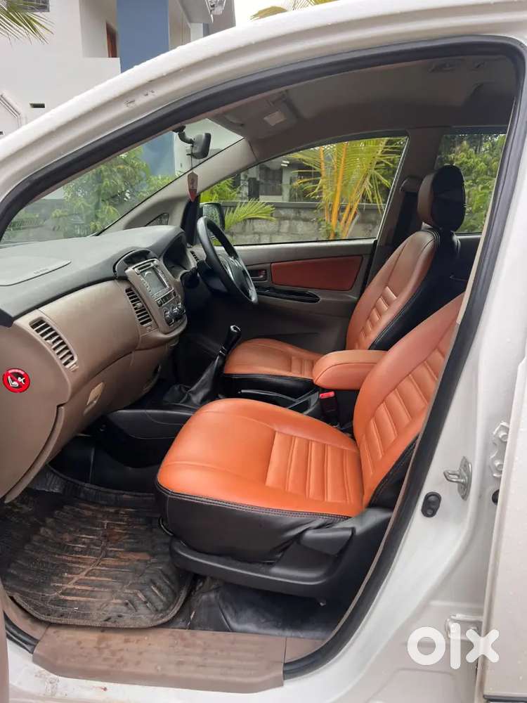 Toyota Innova 2.5 Gx 2015