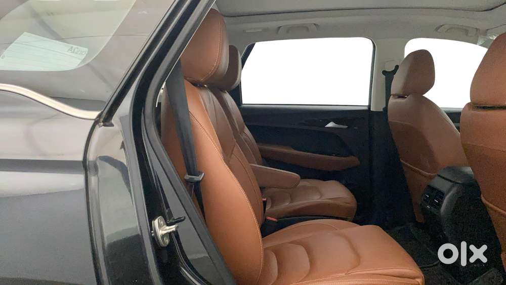 Mg Hector Plus Sharp Pro 2.0 Turbo Diesel 6 Str, 2022, Diesel