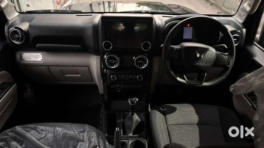 Mahindra Thar, 2025, Petrol