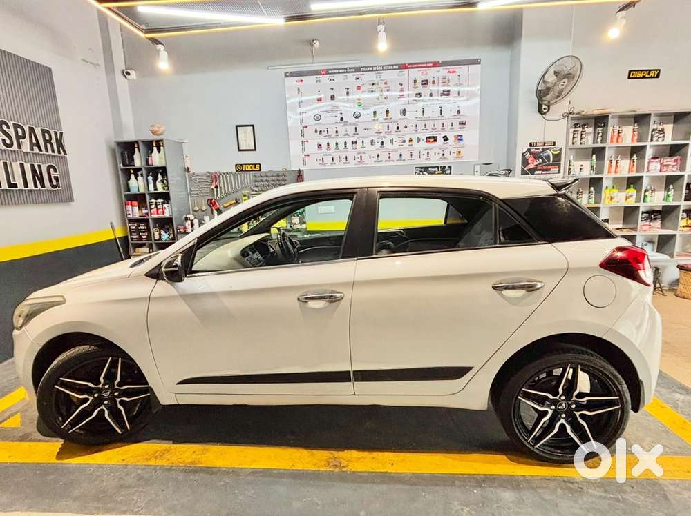 Hyundai Elite I20 Diesel 2017 First Owner, Brand-new Tires