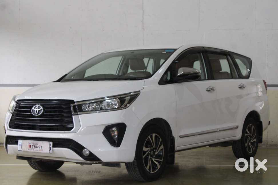 Toyota Innova Crysta [2020-ongoing] 2.7 Gx At 7 Str, 2022, Petrol