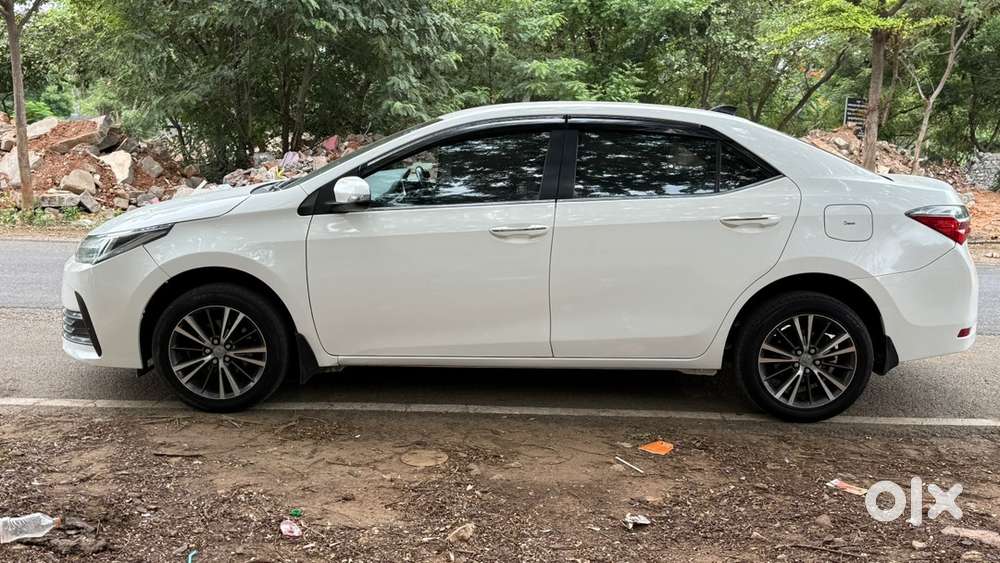 Toyota Corolla Altis 2017