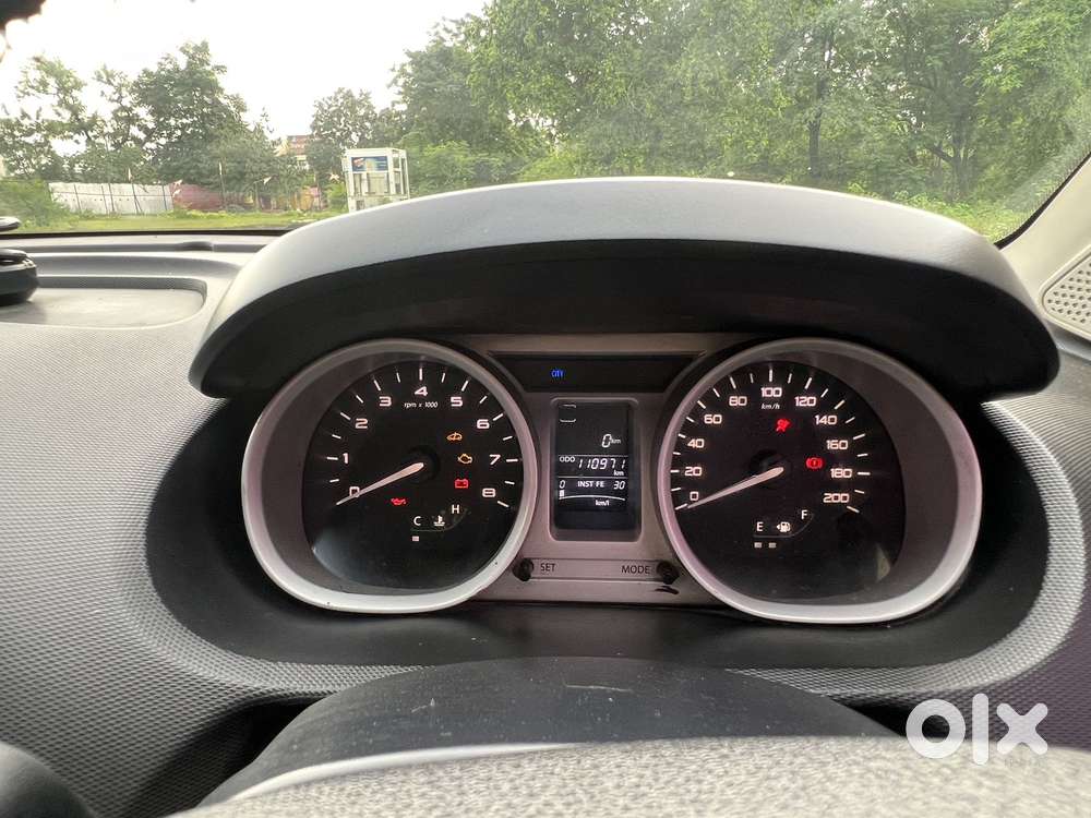 Tata Tiago 1.2 Revotron Xz (o), 2016, Petrol